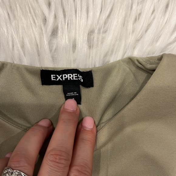 Ponte Crew Neck Peplum Tank - Picture 4 of 5